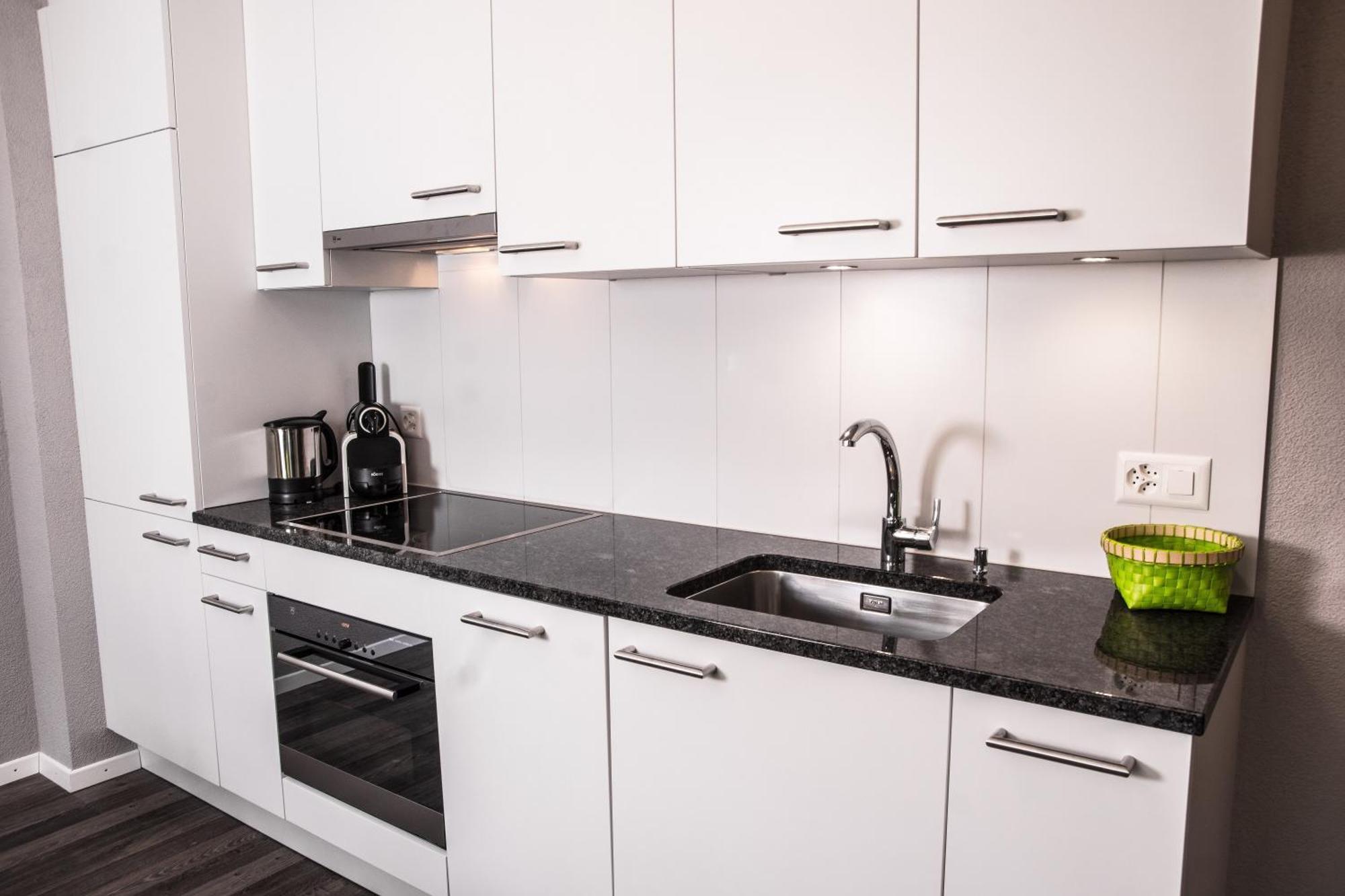 Reloc Serviced Apartments Zurich-Oerlikon Bilik gambar