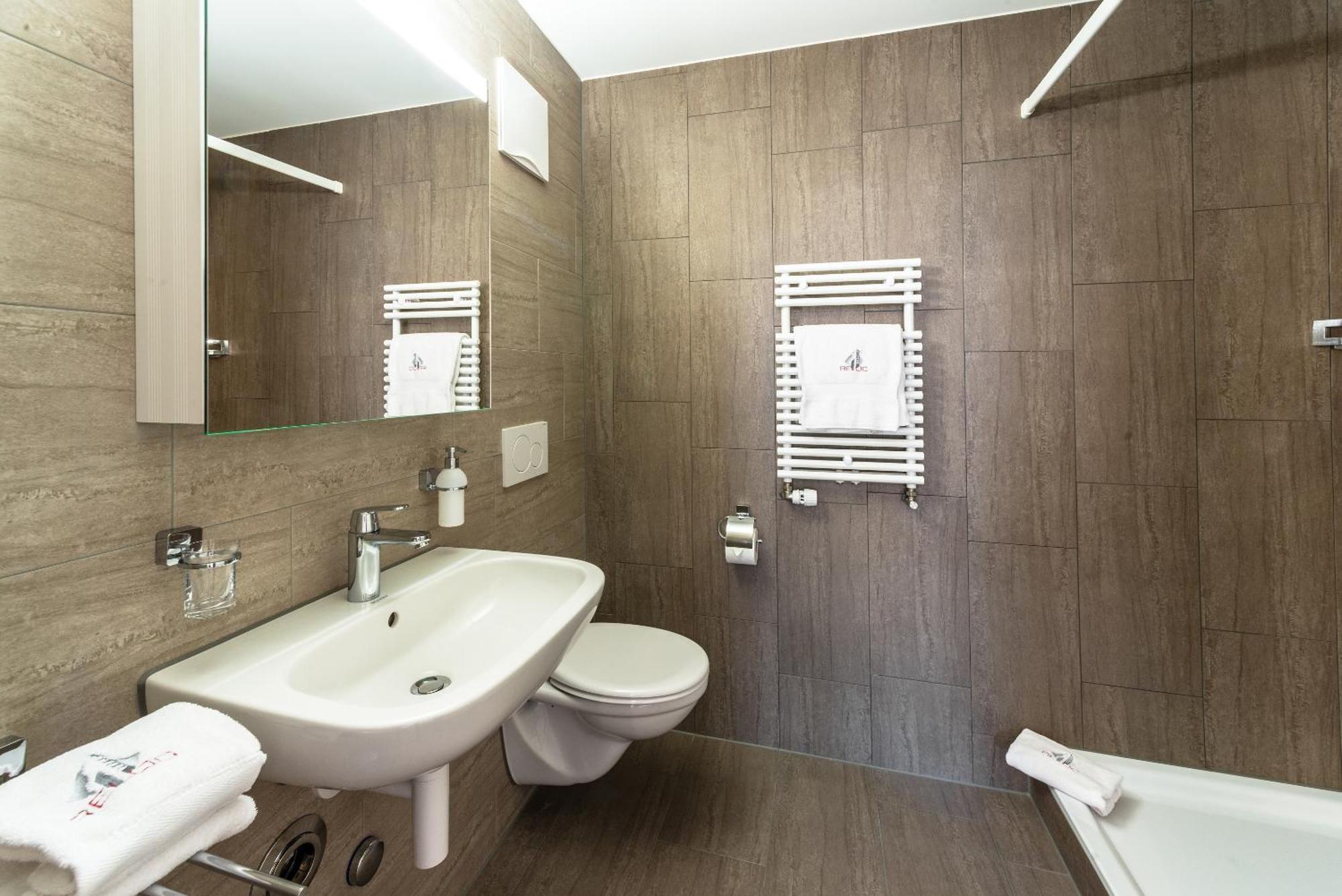 Reloc Serviced Apartments Zurich-Oerlikon Bilik gambar
